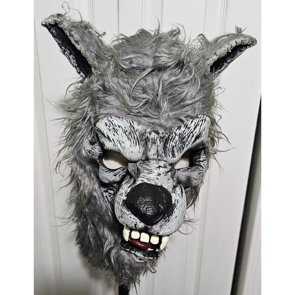 Werewolf Mask Halloween Overhead Full Head Faux Fur Wolf Fangs Scary Evil - Picture 8 of 9